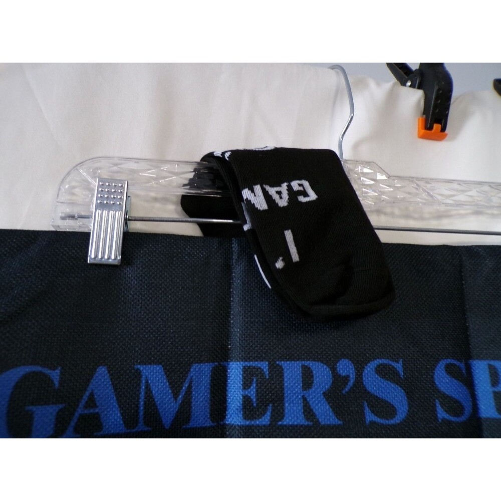 Gamer's Spot Don't Get Too Comfortable Gaming Pillowcase Black 16 x 16 - Picture 2 of 7
